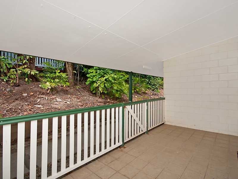 4/80 Old Smithfield Road, Freshwater QLD 4870