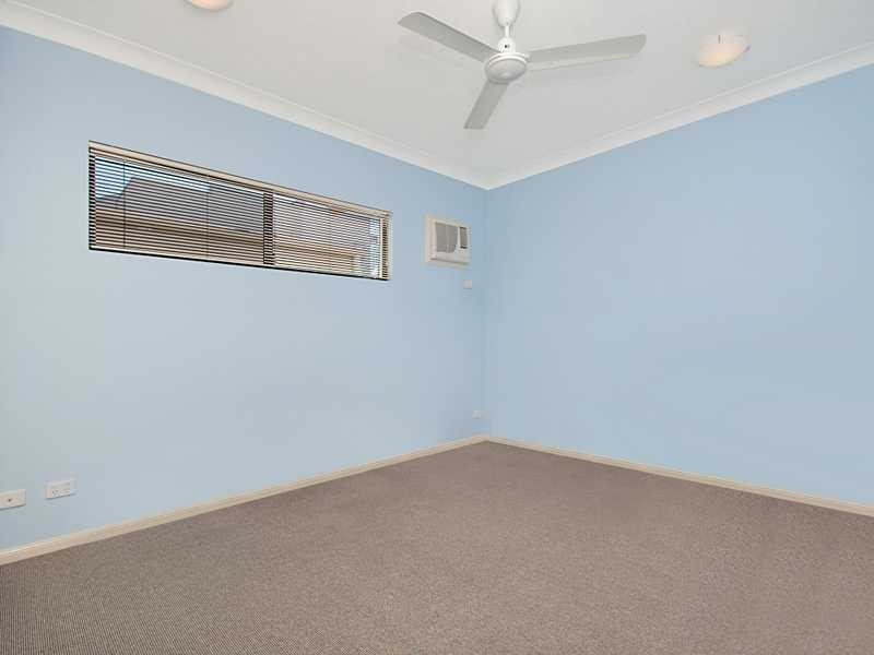 24/44 Pease Street, Cairns QLD 4870