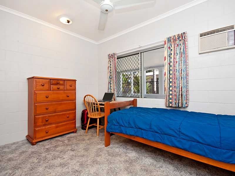 13 Vianen Close, Bentley Park QLD 4869