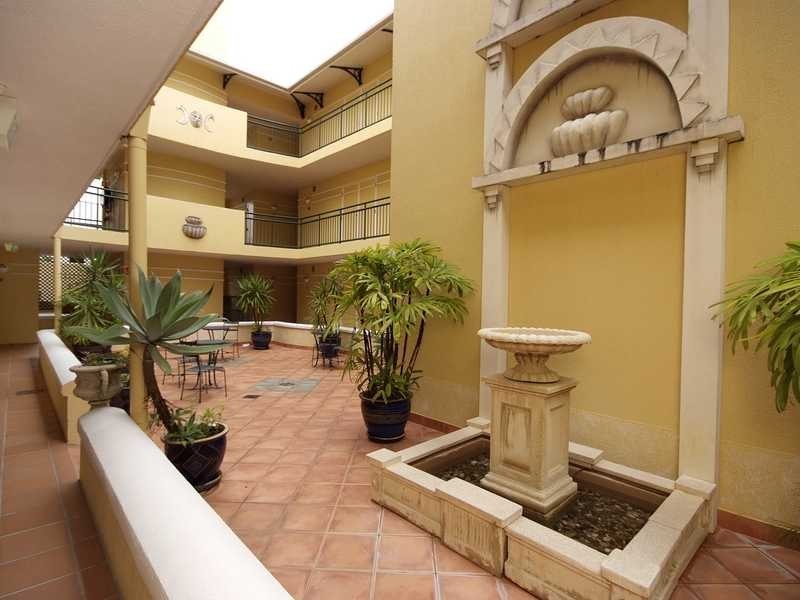 21/62 Abbott Street, Cairns City QLD 4870