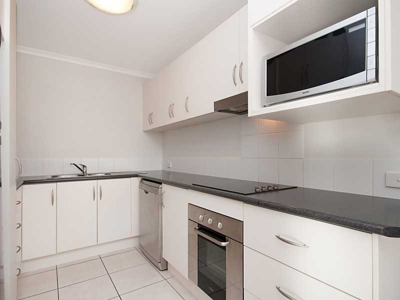 31/164 Spence Street, Cairns QLD 4870