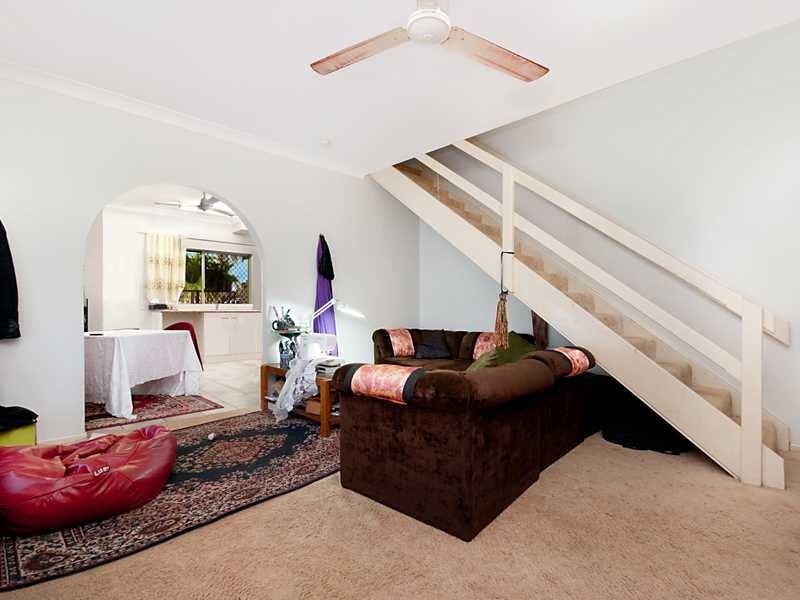 3/80 Old Smithfield Road, Freshwater QLD 4870