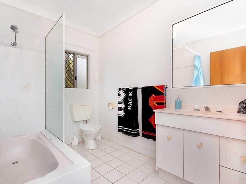 3/80 Old Smithfield Road, Freshwater QLD 4870