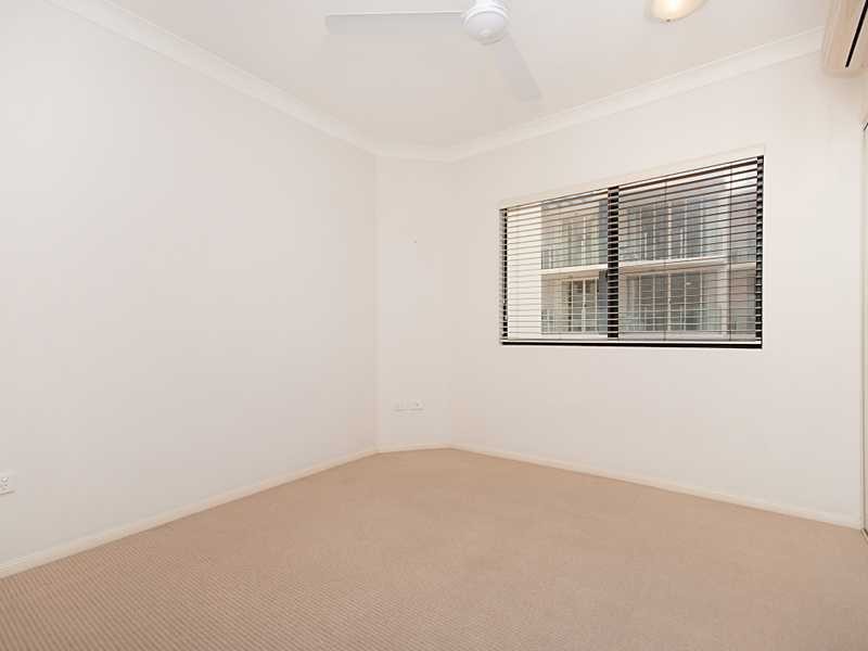 404/27-29 Wharf Street, Cairns City QLD 4870