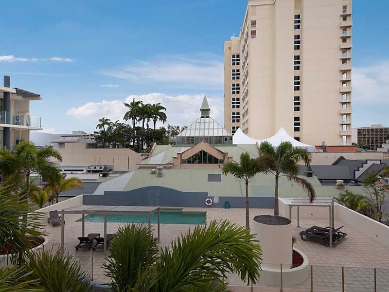 404/27-29 Wharf Street, Cairns City QLD 4870