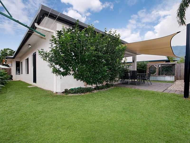 126/31 Lake Placid Road, Caravonica QLD 4878