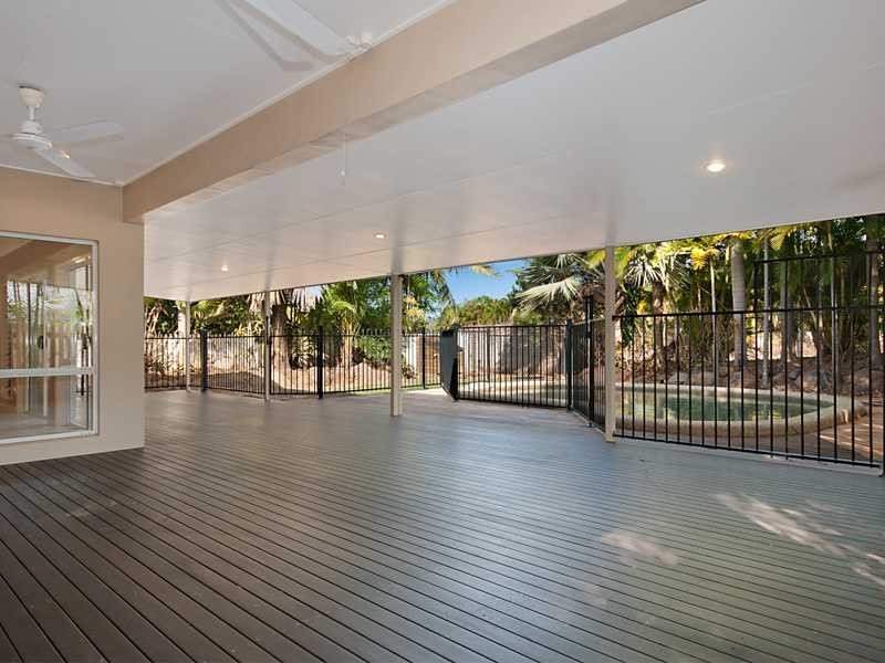 19 Parkinson Avenue, Kewarra Beach QLD 4879