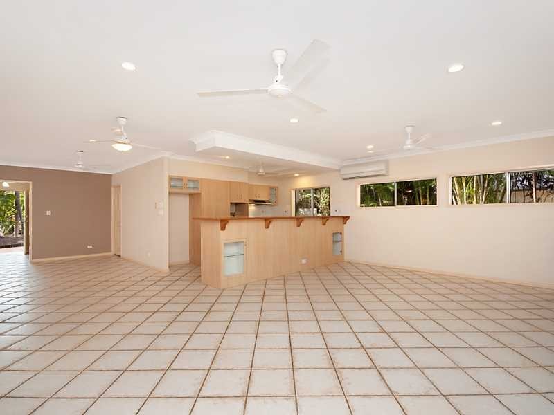 19 Parkinson Avenue, Kewarra Beach QLD 4879