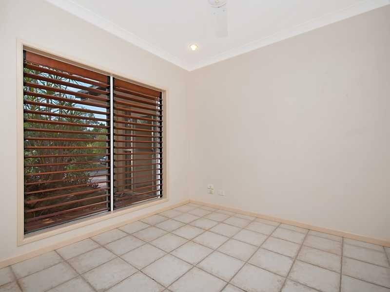 19 Parkinson Avenue, Kewarra Beach QLD 4879