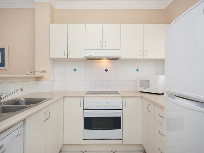 24/63 McLeod Street, Cairns City QLD 4870