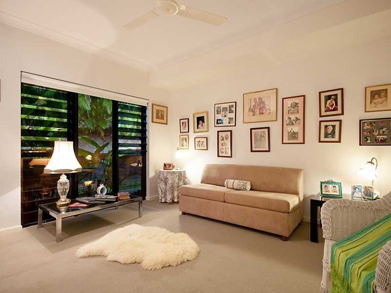 10 Kawana Street, Caravonica QLD 4878