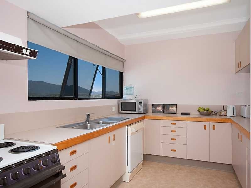 91 A & B/209 Abbott Street, Cairns North QLD 4870