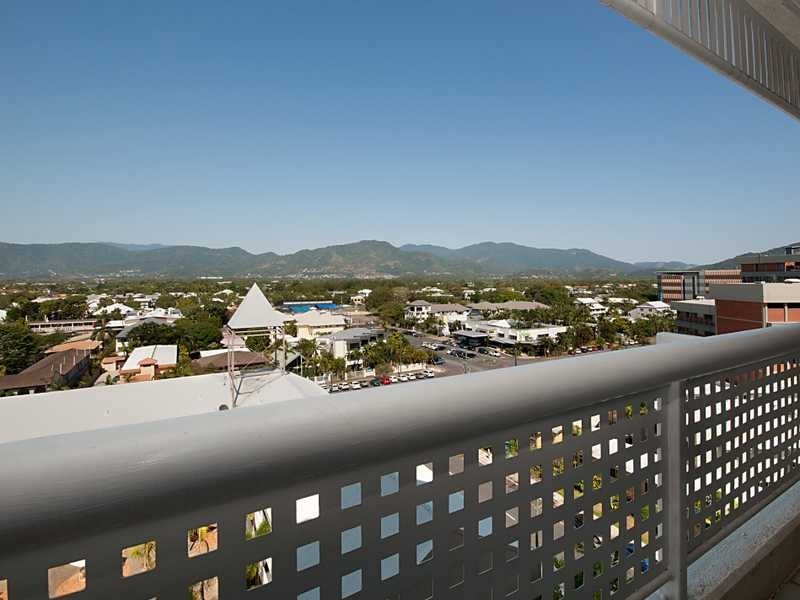 91 A & B/209 Abbott Street, Cairns North QLD 4870