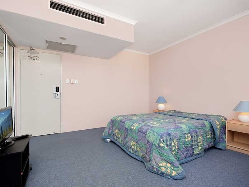 91 A & B/209 Abbott Street, Cairns North QLD 4870