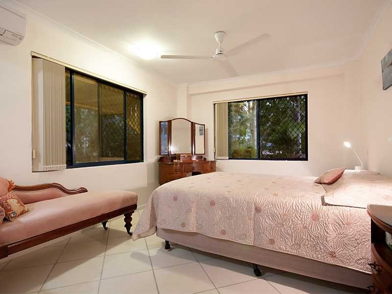 1 Iona Close, Edge Hill QLD 4870