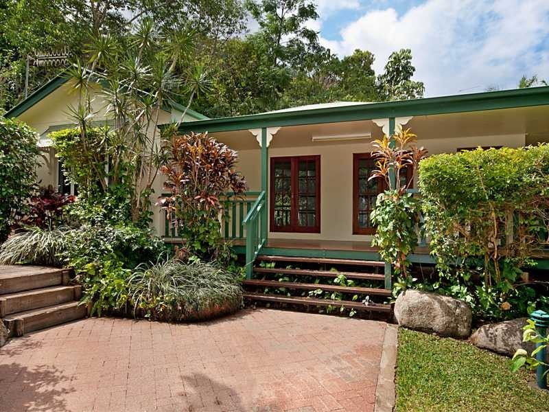 16 Baway Close, Caravonica QLD 4878