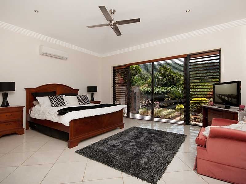 21 Kawana Street, Caravonica QLD 4878