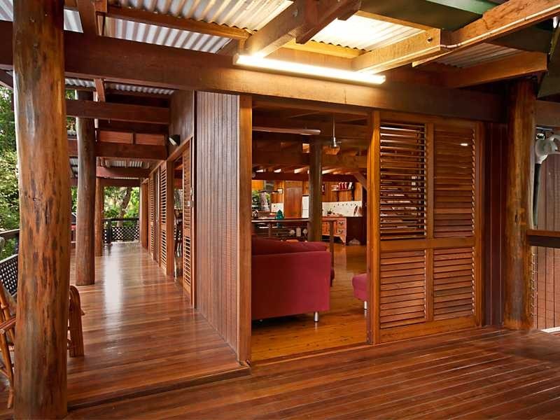 37 Minerva Avenue, Mooroobool QLD 4870