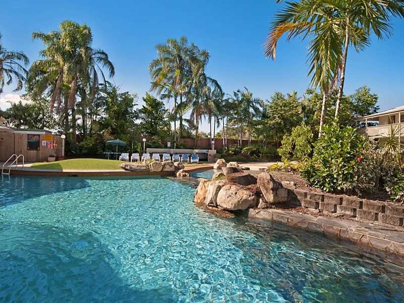 215/1 Anderson Road, Woree QLD 4868