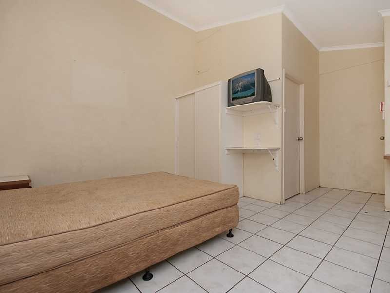 7/7 McLachlan Street, Cairns QLD 4870