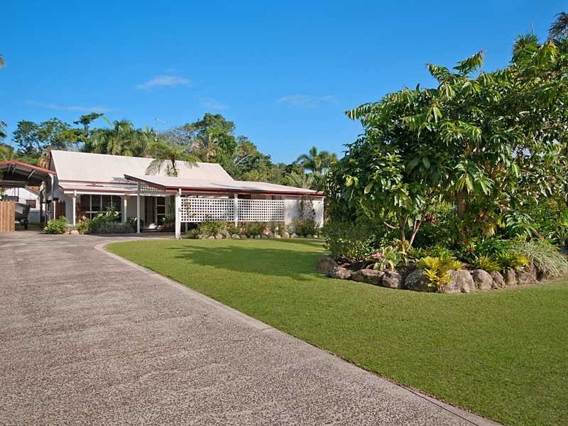 20 Hobson Drive, Brinsmead QLD 4870
