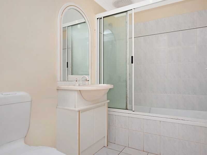 4/60 Martyn Street, Parramatta Park QLD 4870