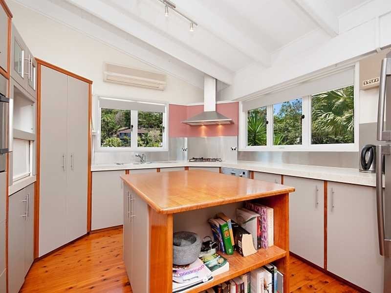 7 Aldinga Close, Whitfield QLD 4870