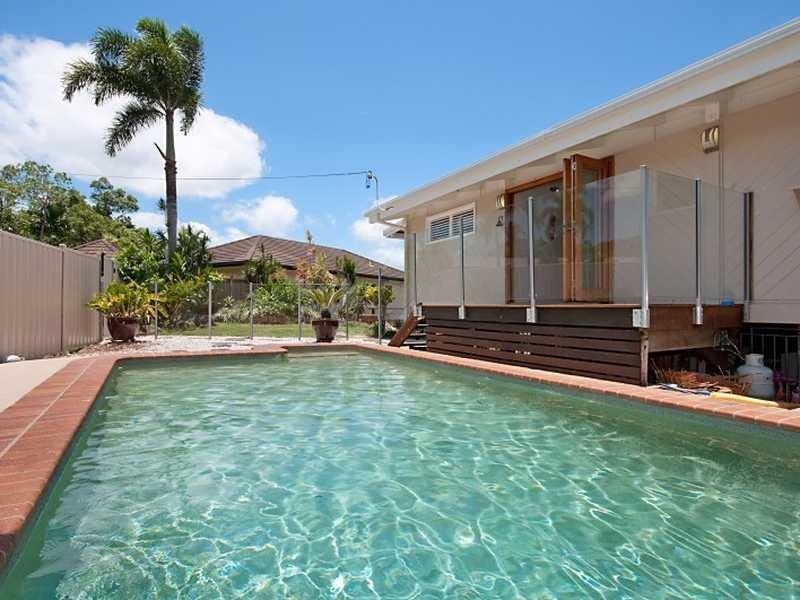 7 Aldinga Close, Whitfield QLD 4870