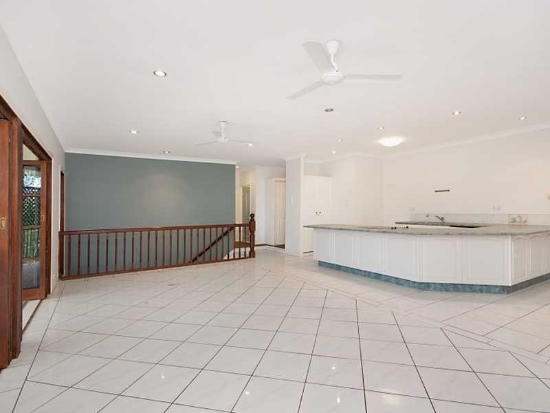 7 Christie Drive, Brinsmead QLD 4870