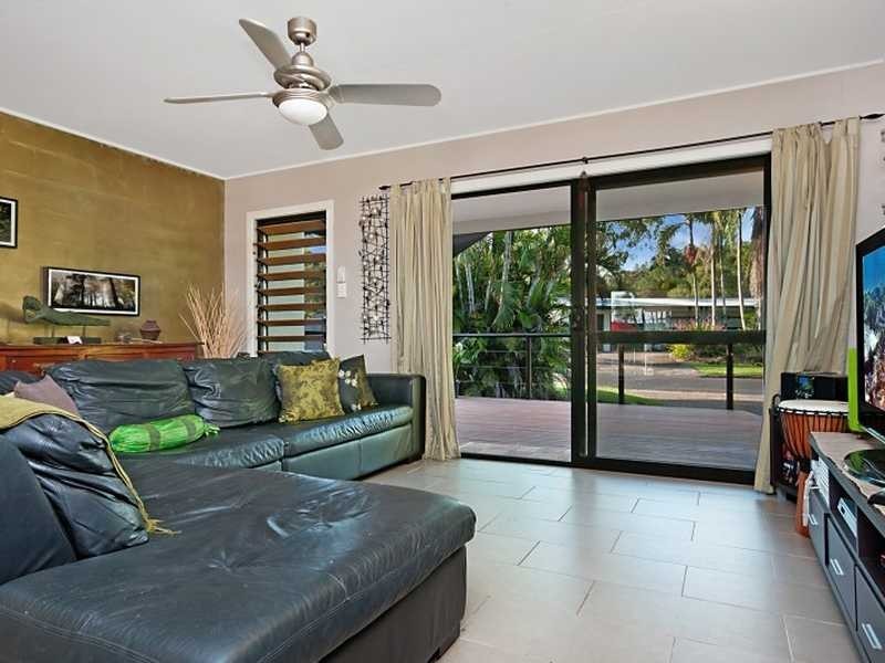 13 Woomera Street, Bayview Heights QLD 4868