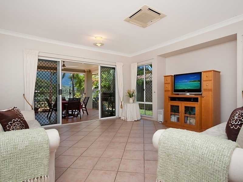 9 Everglade Rise, Brinsmead QLD 4870