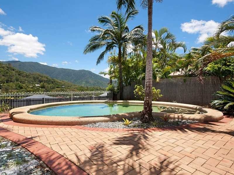 9 Everglade Rise, Brinsmead QLD 4870