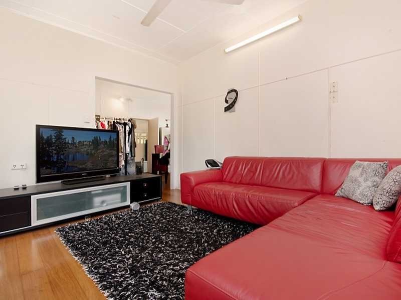 20 Junction Street, Edge Hill QLD 4870