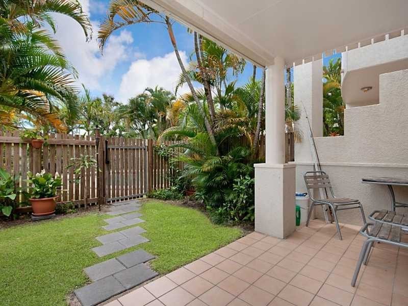 4 /34 Lily Street, Cairns North QLD 4870