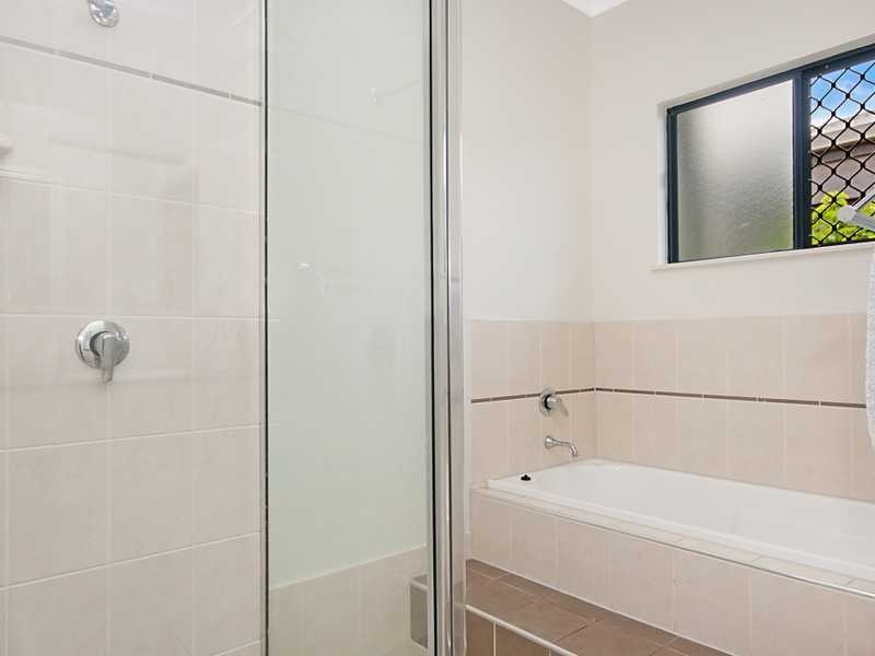 9 Altona Street, Bentley Park QLD 4869