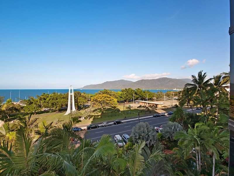 52 A&B/209 Abbott Street, Cairns North QLD 4870
