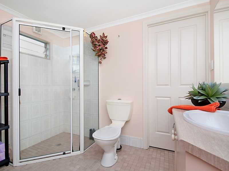 6/28 Springfield Crescent, Manoora QLD 4870