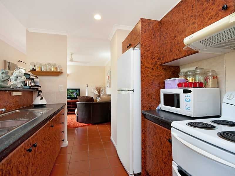 6/28 Springfield Crescent, Manoora QLD 4870