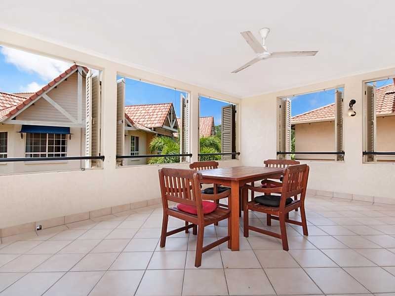 917/373 Mcleod Street, Cairns North QLD 4870