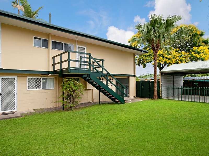 6 Richardson Street, Edge Hill QLD 4870