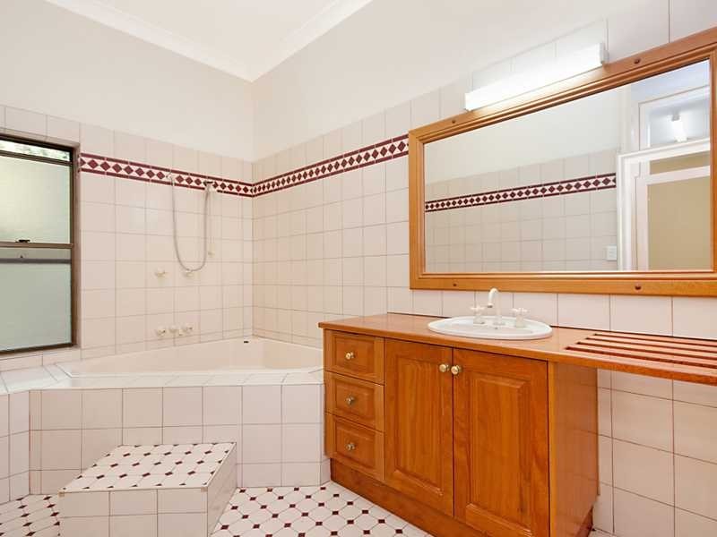 43 View Street, Brinsmead QLD 4870