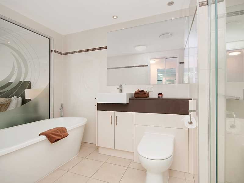 308/114-118 Abbott Street, Cairns City QLD 4870