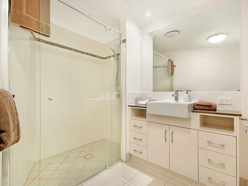 308/114-118 Abbott Street, Cairns City QLD 4870