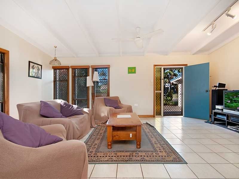 19 Derby Street, Yorkeys Knob QLD 4878