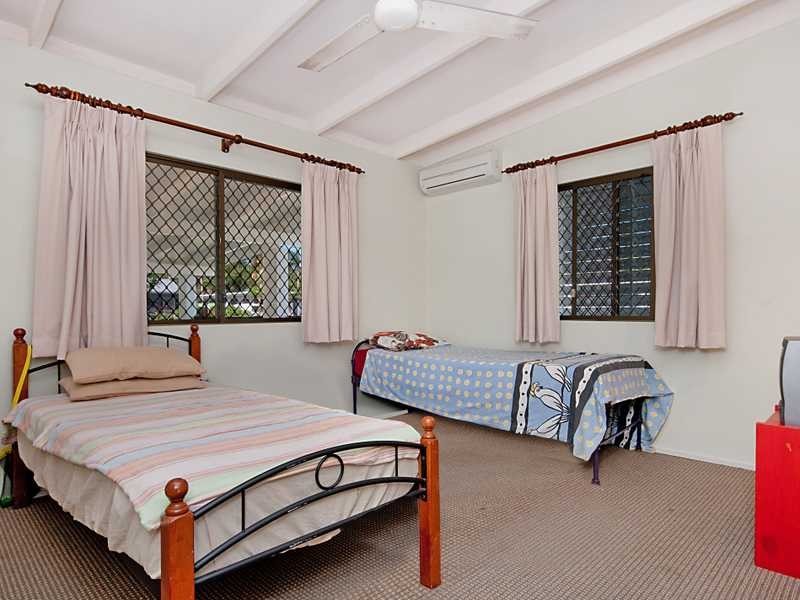 19 Derby Street, Yorkeys Knob QLD 4878