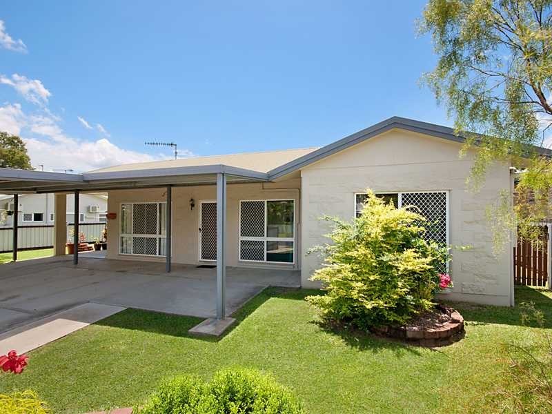 7 Venus Battery Close, Edmonton QLD 4869