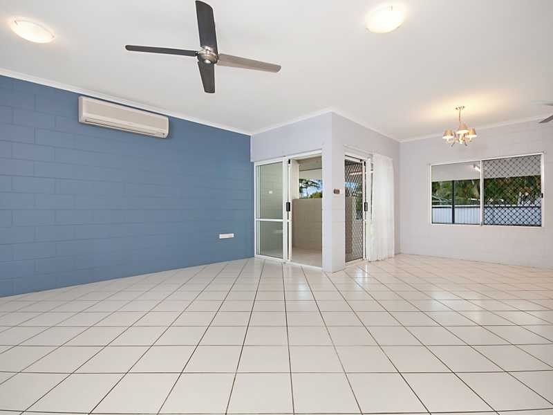 7 Venus Battery Close, Edmonton QLD 4869