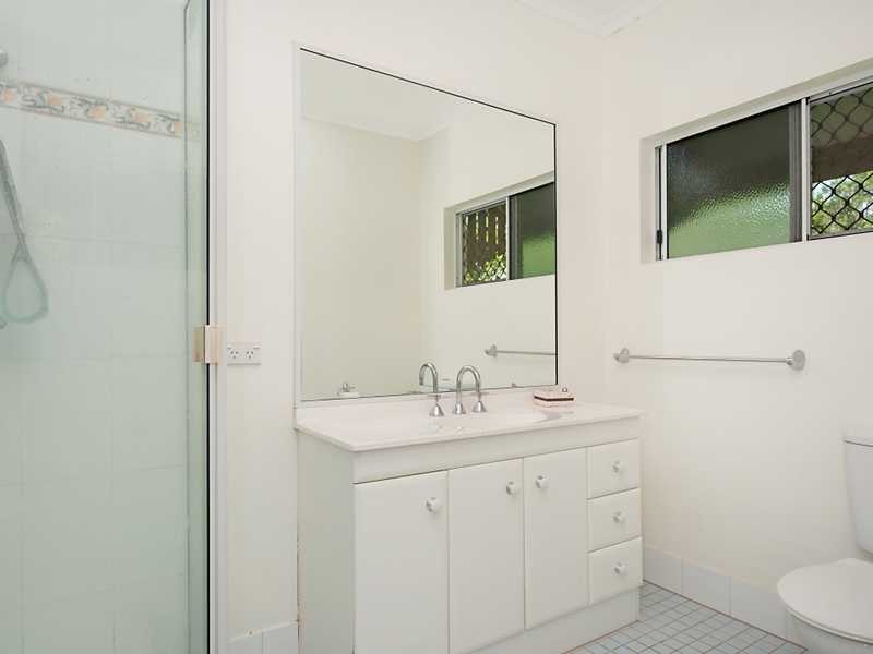 72 Golden Grove Drive, Bentley Park QLD 4869