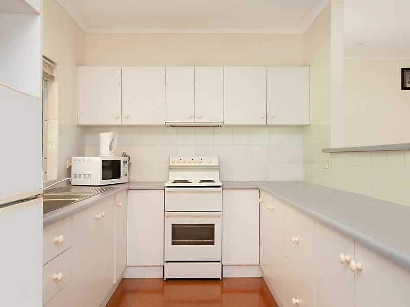 72 Golden Grove Drive, Bentley Park QLD 4869