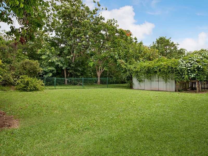 72 Golden Grove Drive, Bentley Park QLD 4869